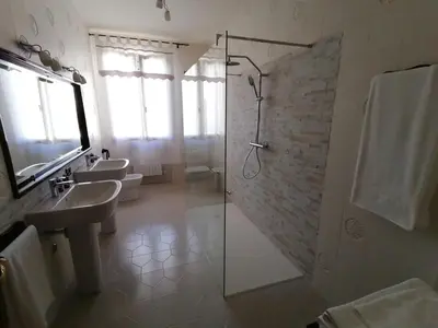 Bagno di Dimora al Bosco