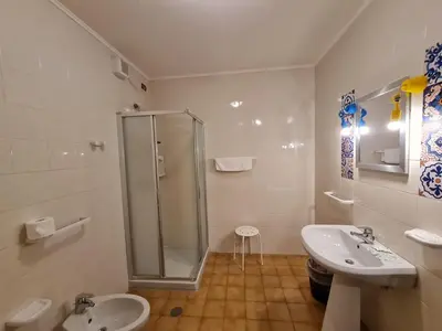 Bagno di Casa Santa Caterina e Sant Antonio