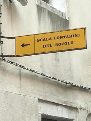 Certificato, attestato, insegna o altro documento esposto da Fondaco di Rialto