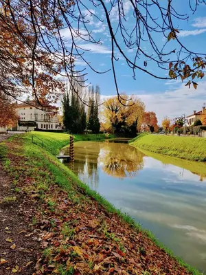 Vista sul fiume nelle vicinanze dell'affittacamere