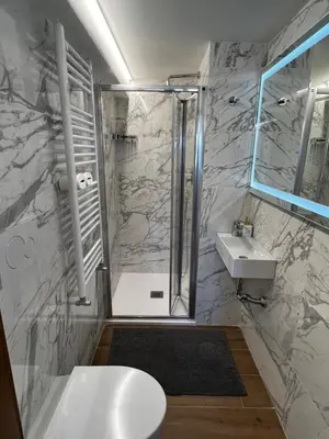 Bagno di MORI 1 CON BELLA VISTA NUOVO APPARTAMENTO