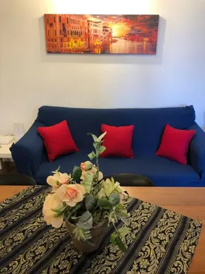 Area soggiorno di TINTORETTO 4, 3 GRANDI CAMERE DA LETTO, 2 BAGNI