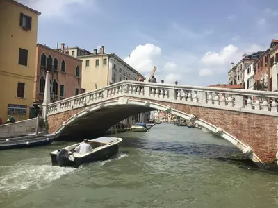 Vista sul fiume nelle vicinanze dell'appartamento