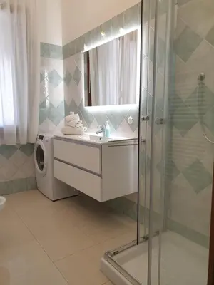 Bagno di Cottage al mare Martina