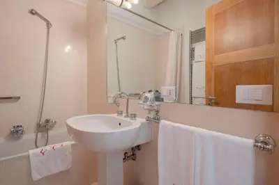 Bagno di The WaterView Alcove