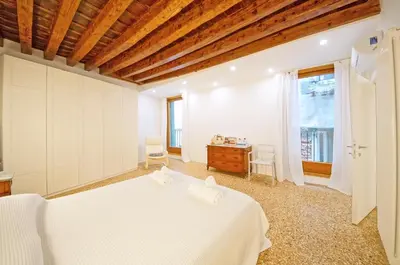 Letto o letti in una camera di DolceVita Apartments N 479