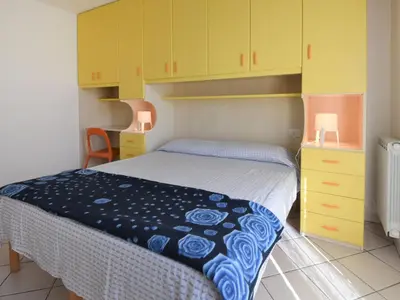 Letto o letti in una camera di Apartment Solmare-47 by Interhome