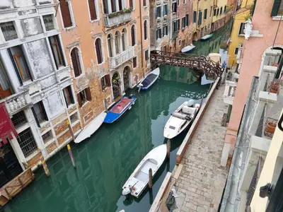 Vista sul fiume nelle vicinanze dell'appartamento