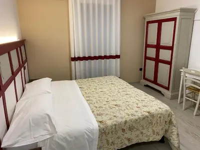Letto o letti in una camera di Cozy apartment in Romano D'ezzelino 45 m² with secured garden