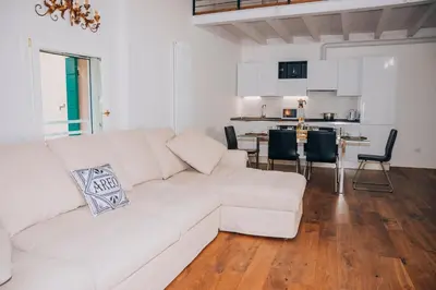 Cucina o angolo cottura di Guggenheim Luxury Suites By Bricola Apartments