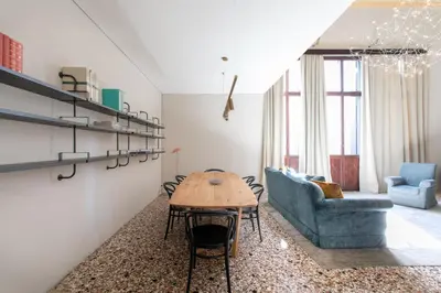 Area soggiorno di Infinite House Ca' Vendramin