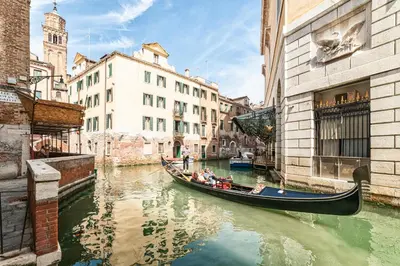 Vista sul fiume nelle vicinanze dell'appartamento