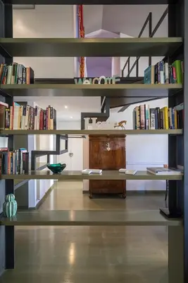 Biblioteca nell'appartamento