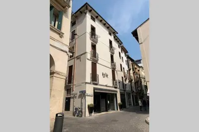 Il quartiere o una zona nella vicinanze della casa vacanze