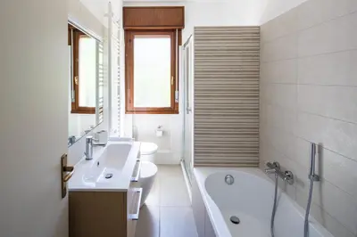 Bagno di Appartamento Calmo 1SX