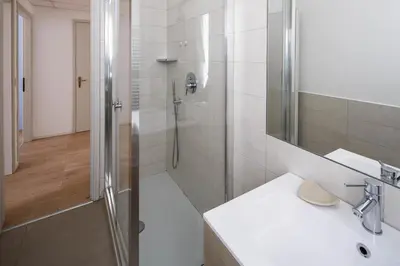 Bagno di Appartamento Calmo 1DX