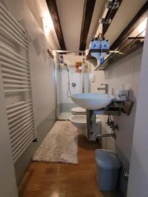 Bagno di Boutique Apartment CA'LIZ