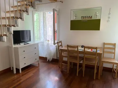 TV o dispositivi per l'intrattenimento presso CIOSOT HOUSE