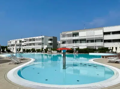 Piscina di Laguna - Carraro Immobiliare - Family Apartments o nelle vicinanze