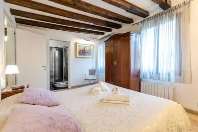 Letto o letti in una camera di San Marco New Romantic