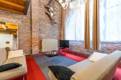 Area soggiorno di Venetian Loft
