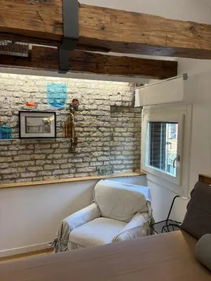 Area soggiorno di Biennale Gallery Suite