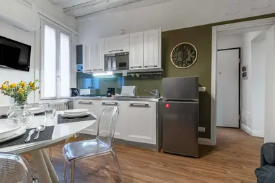Cucina o angolo cottura di Ca' d'Oro Cozy Suite by Wonderful Italy