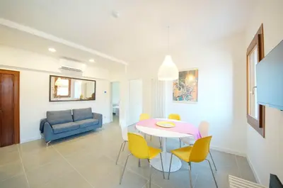 Area soggiorno di DolceVita Apartments N 491 Biennale