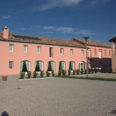 Arneroni
