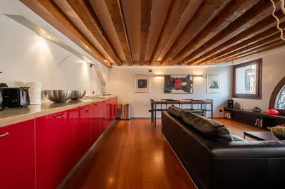 Cucina o angolo cottura di VeNICe Cera San Moisè