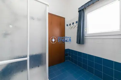 Bagno di Condominio Hawaii