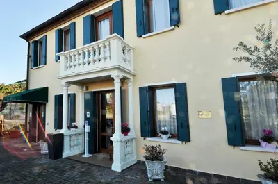 Edificio in cui si trova la locanda