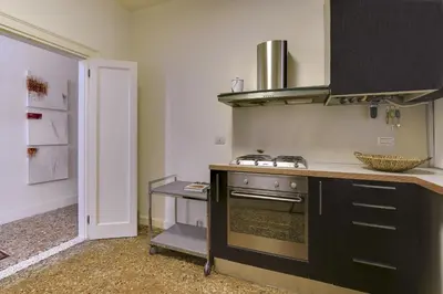 Cucina o angolo cottura di Ca’ Amalia San Marco Venetian Apartment M027042932