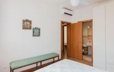 Letto o letti in una camera di Gorgeous Apartment In Venezia With Wifi