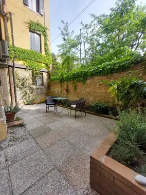 Giardino di Residenza Donini in Venice Suite 1