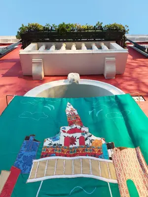 Piscina di Casa degli Artisti o nelle vicinanze