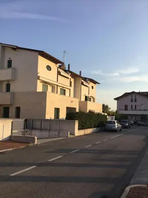 Edificio in cui si trova la stanza in casa privata