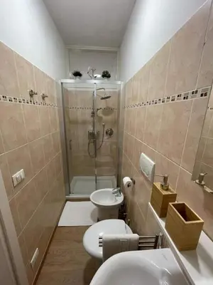 Bagno di CIVICO 186 Al Santo/Ospedali