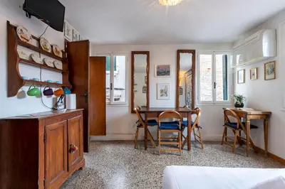 Planimetria di Santi Apostoli Home by Halldis