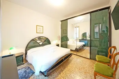 Letto o letti in una camera di DolceVita Apartments N 496