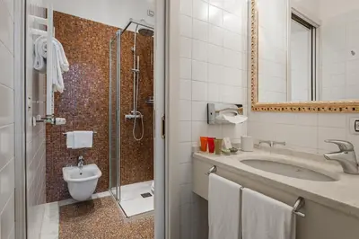 Bagno di Al Ponte Antico