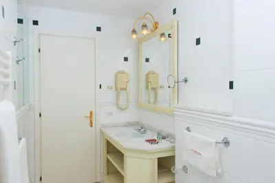 Bagno di Hotel Universal Terme