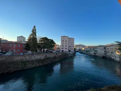 Vista sul fiume nelle vicinanze dell'appartamento