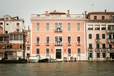 Vista sul fiume nelle vicinanze dell'hotel