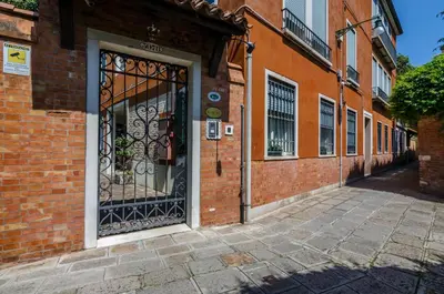 Edificio in cui si trova il bed & breakfast