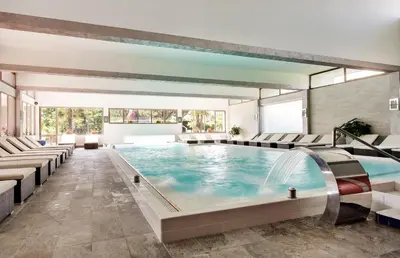 Piscina di Hotel Terme Milano o nelle vicinanze