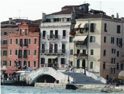 Vista sul fiume nelle vicinanze dell'affittacamere