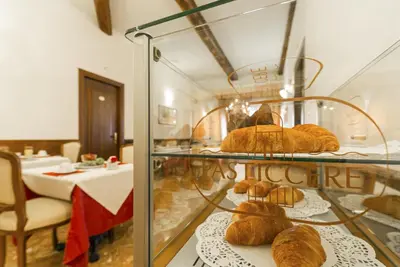 Cibo presso l'affittacamere o nelle vicinanze