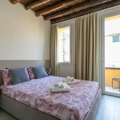 Residenza SubitoSanto - Appartamento con balconcino 