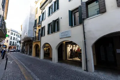 Il quartiere o una zona nella vicinanze dell'appartamento